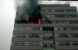 Đã dập tắt đám cháy ở trường Đại học Ngoại thương